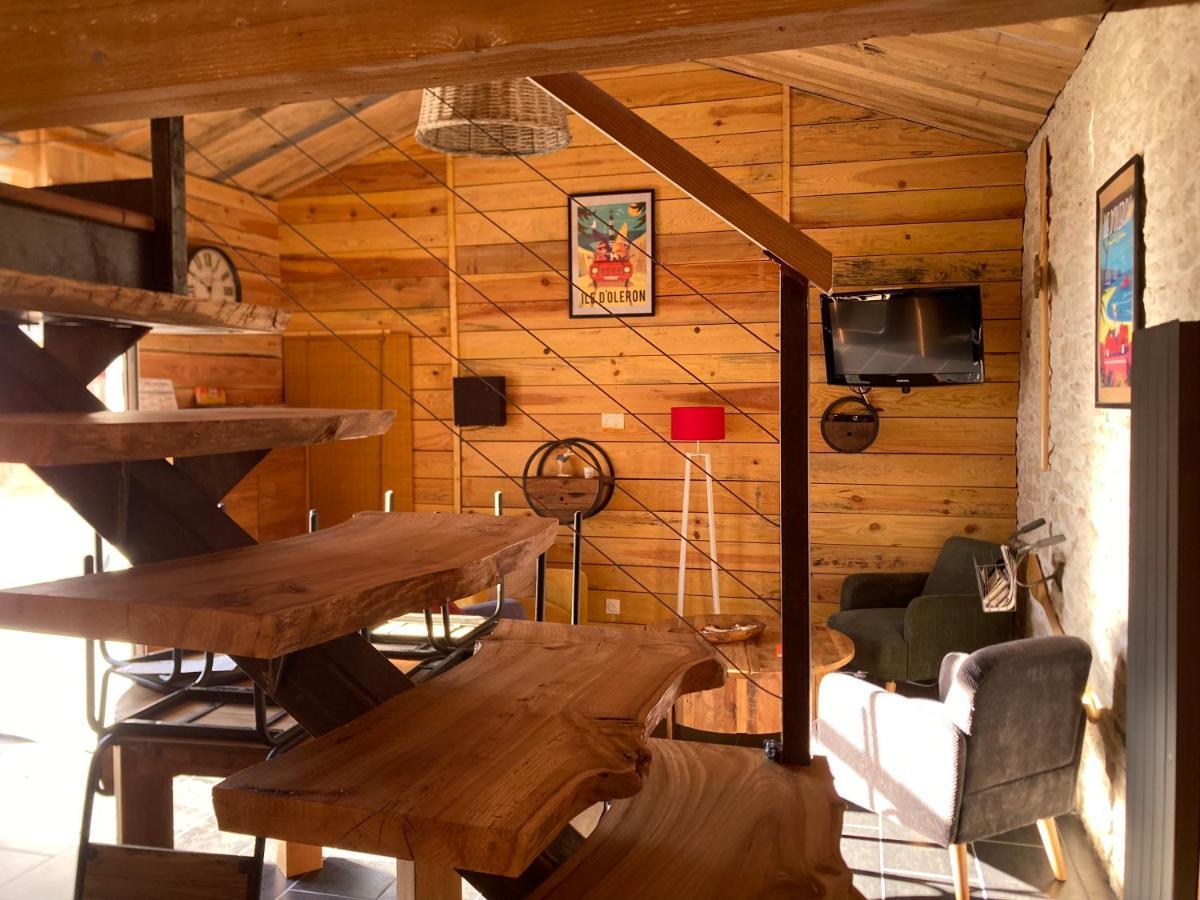 LA CABANE Charmante petite maison 2 chambres à 2,5km plage Saint-Georges-d'Oleron Exterior foto