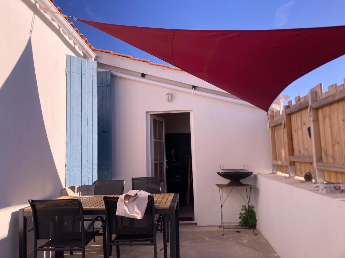 LA CABANE Charmante petite maison 2 chambres à 2,5km plage Saint-Georges-d'Oleron Exterior foto